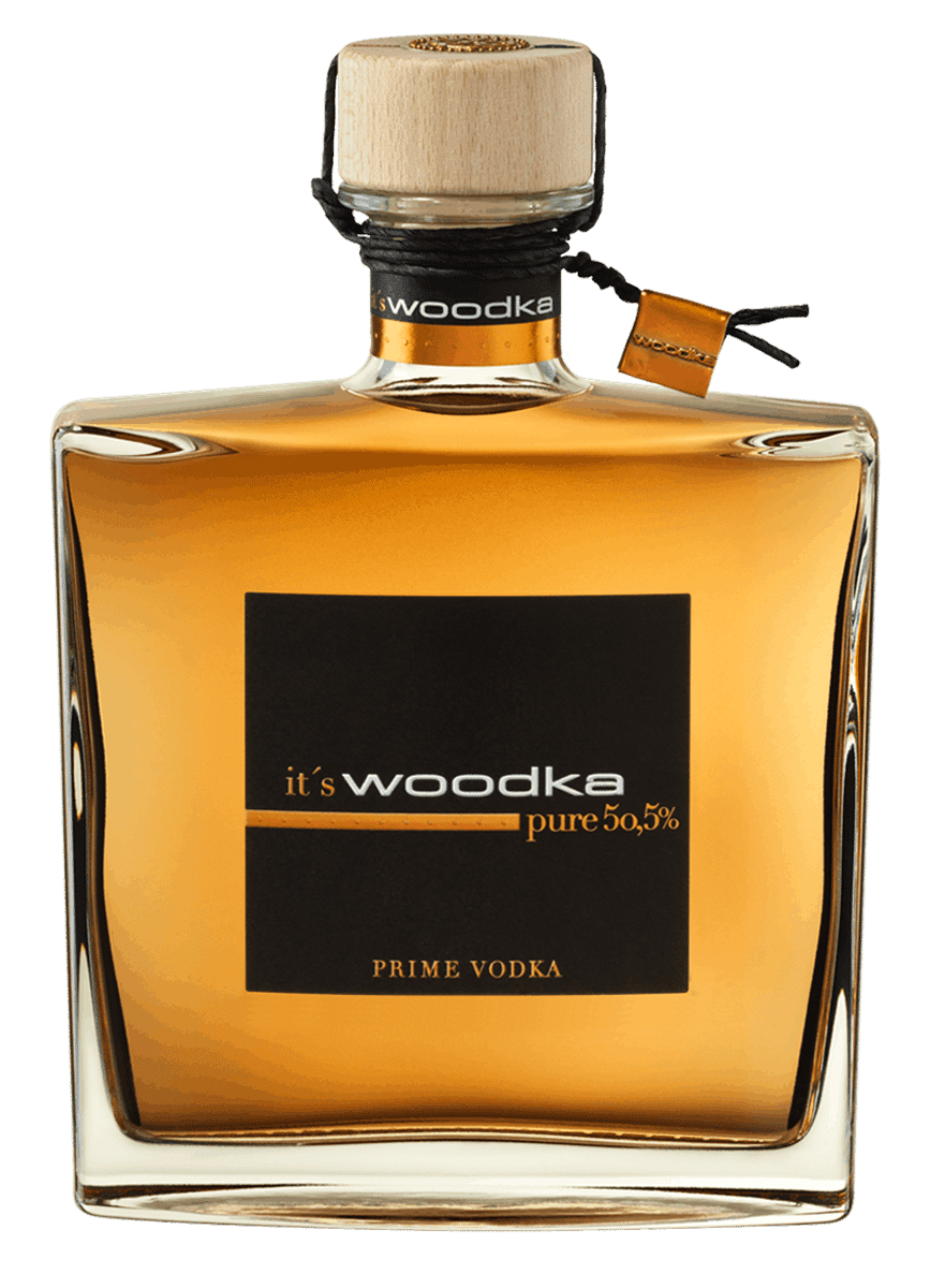 emill-it-s-woodka-magnum-eichenfass-gelagerter-weizenwodka-50-5-vol image 1