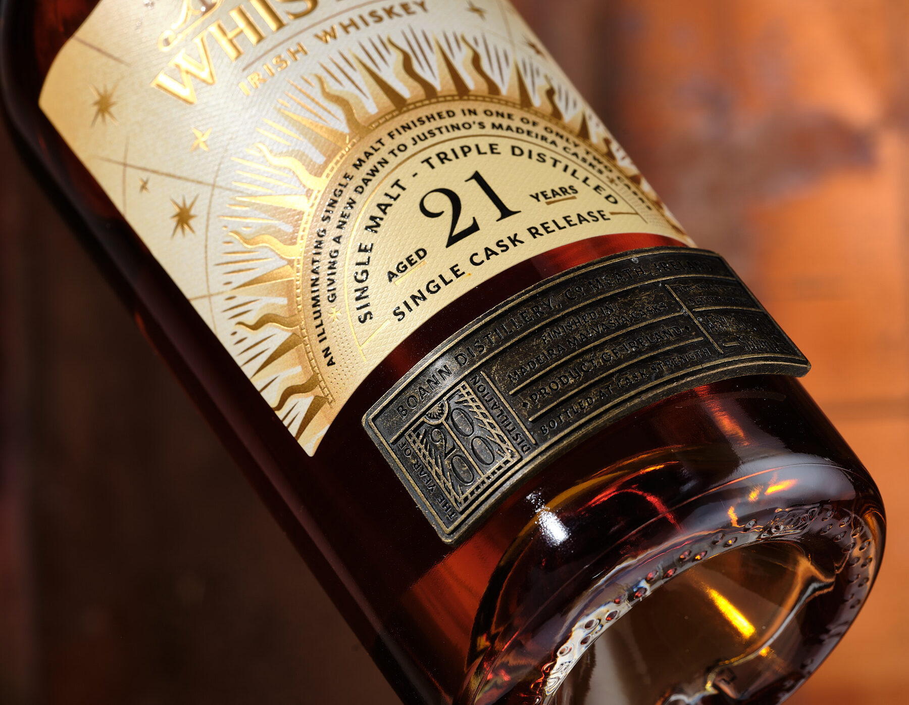 boann-the-whistler-21-yo-madeira-single-malt-cask-strength-70cl image 4