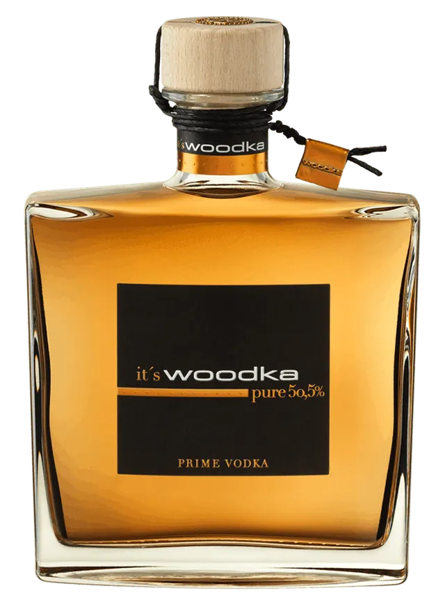 emill-it-s-woodka-magnum-eichenfass-gelagerter-weizenwodka-50-5-vol image 1