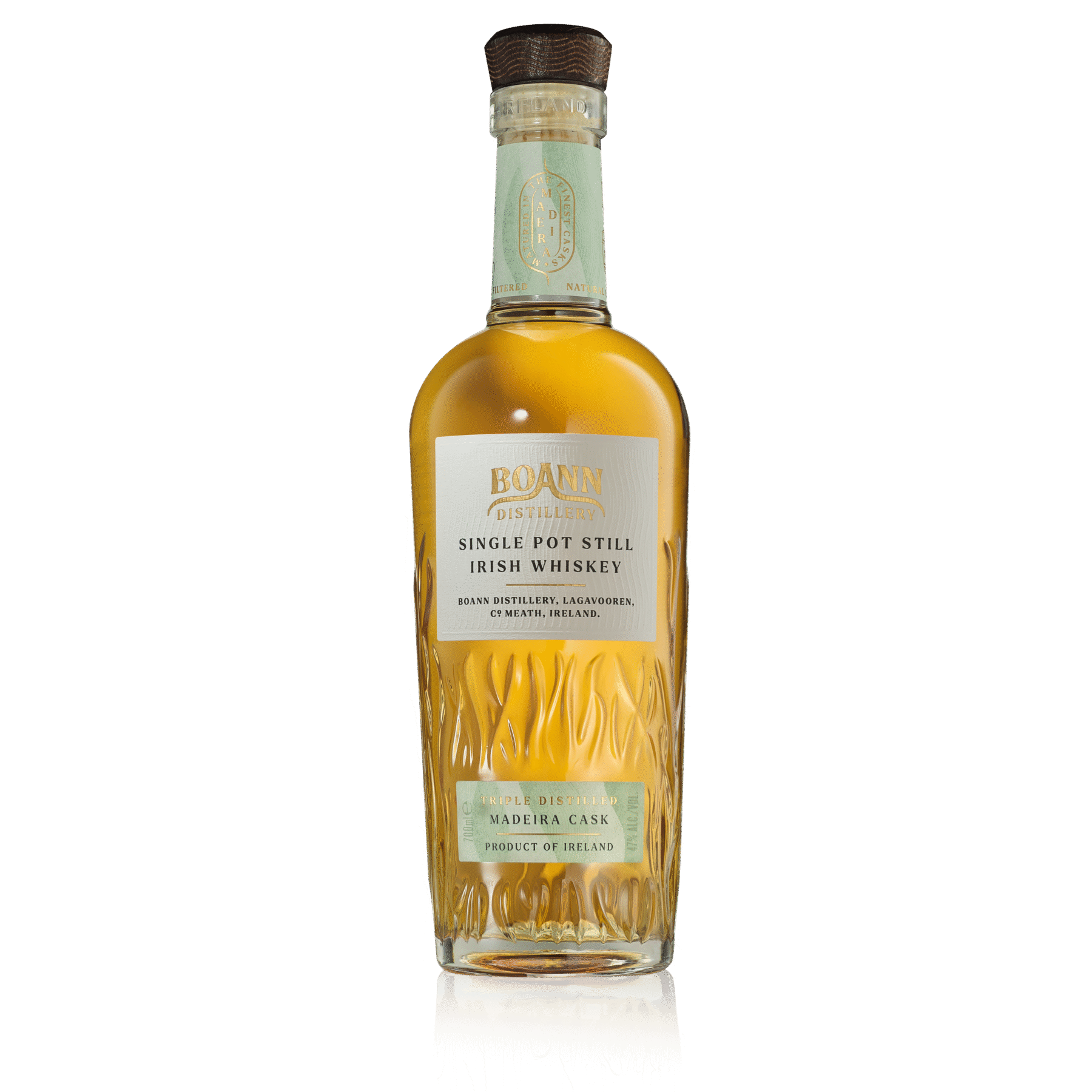 boann-single-pot-still-irish-whiskey-madeira-cask-47 image 3